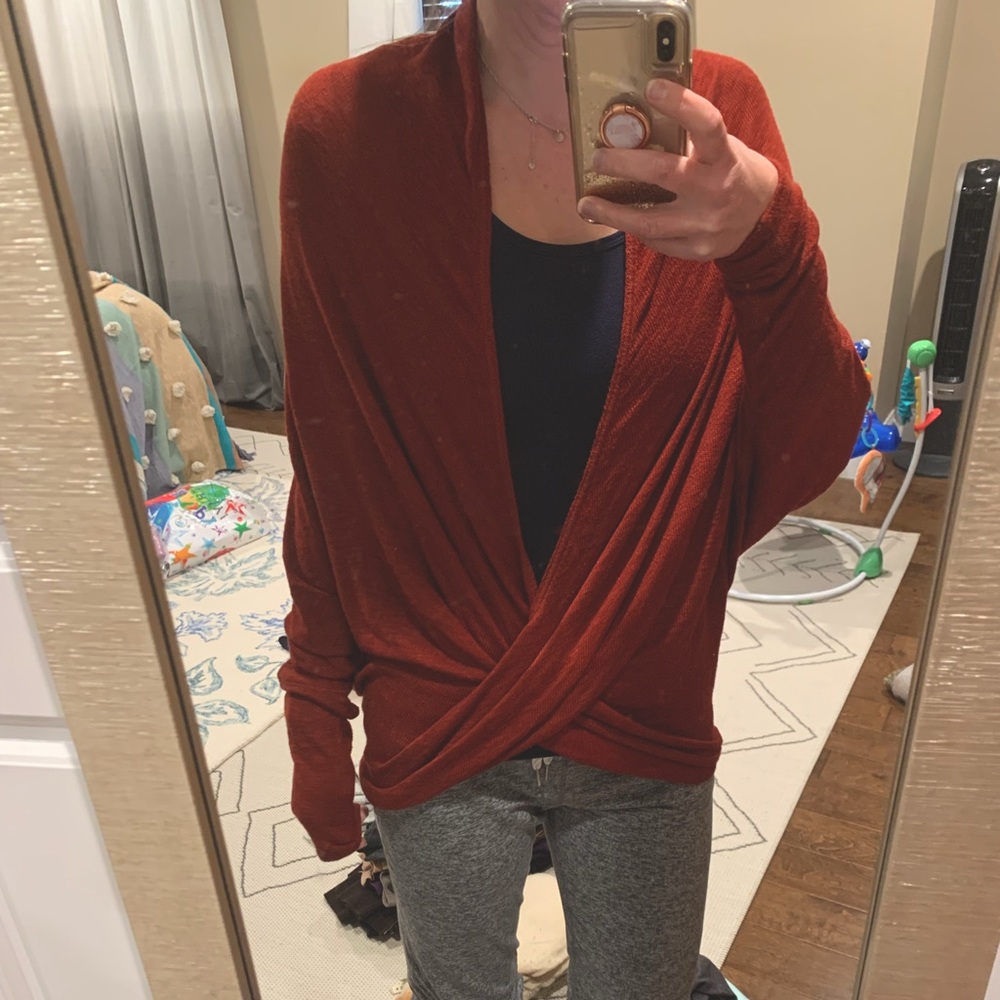 We The Free sweater wrap - Picture 1 of 5
